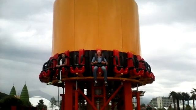 Башня свободного падения! смотреть онлайн