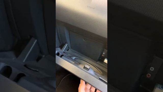 Where to find The OBD connector on a Peugeot 308 2014 смотреть онлайн