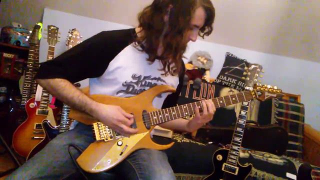 Shredding an Ibanez reb beach model смотреть онлайн