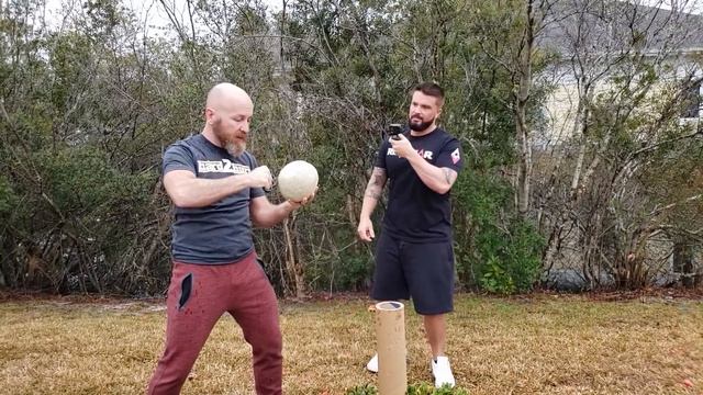 Testing Brass Knuckles | Do they hurt you more than they hurt them? смотреть онлайн