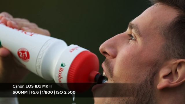 With $18,000 at the football field! | Canon 600mm f/4L and 1Dx Mark II смотреть онлайн