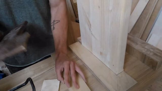 ПЕРЕДУМАЛ.Отделка лестницы возле стены,ЧАСТЬ 2, смотреть онлайн