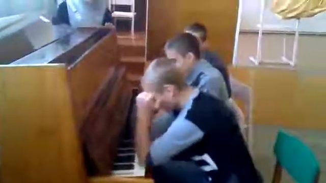 Типичный 9-Б [ООШ № 19] Пианино смотреть онлайн