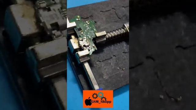 Не заряжается honor 8s. Лечим смотреть онлайн