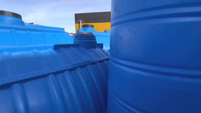 Пластиковые емкости для воды и пищевых продуктов смотреть онлайн