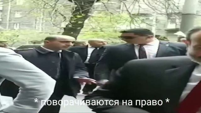 широкий Никол Пашиньян идёт смотреть онлайн