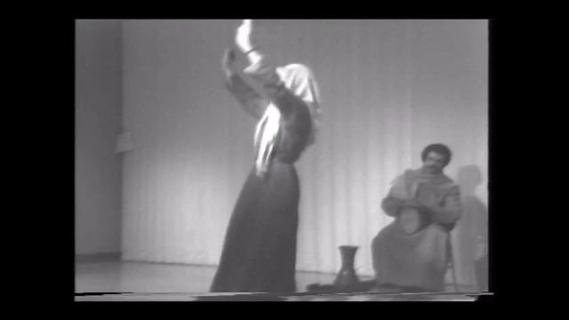 Belly Dancer Latifa: James "Jim" Waldron's ALMAS Arabic Folk Ensemble 1970s Dabke Dance Company смотреть онлайн