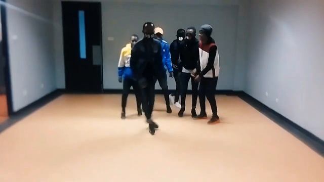 Dance Gang - Angola/Huambo смотреть онлайн