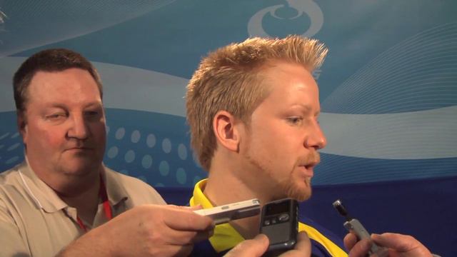 2011 Ford World Men's Curling Championship - PP3V4 Media Scrum смотреть онлайн