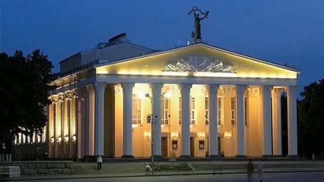 Магия театрального занавеса - архитектура и традиции Белгородского драматического театра смотреть онлайн
