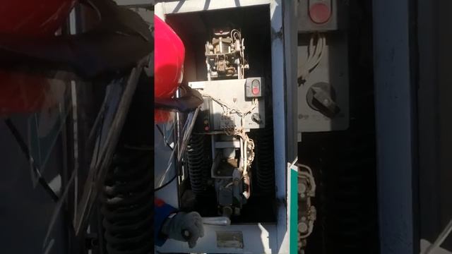 #масленник #приводвмт110кв Как включить вручную выключятель ВМТ-110 смотреть онлайн