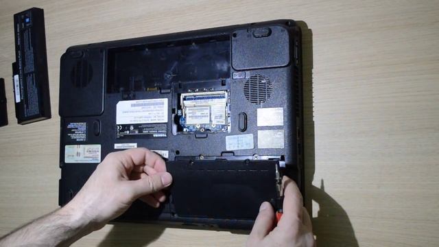 test Video curatat laptop смотреть онлайн