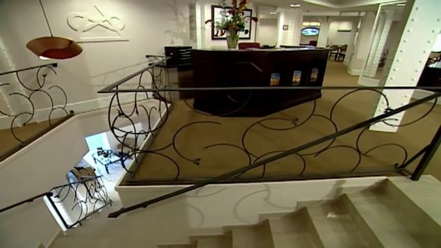 Экскурсия по Саентологической церкви Испании смотреть онлайн