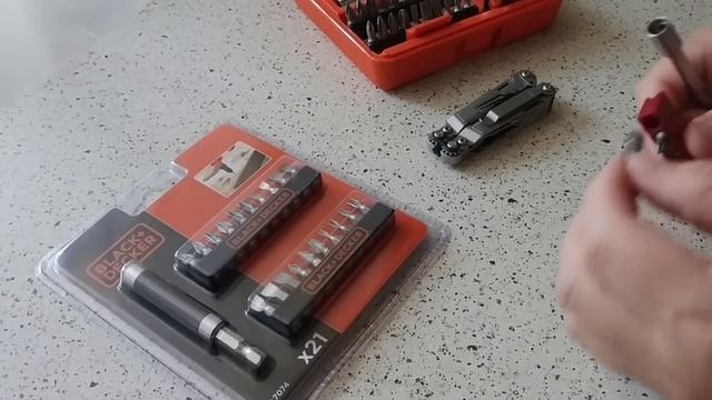 Мультитул Sog Powerpint + Black+Decker набор бит (A7074) смотреть онлайн