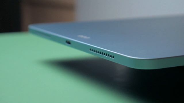 iPad Air 2020: What’s the Deal? смотреть онлайн