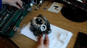 Как рассухарить и засухарить пружины клапанов на мопедах АЛЬФА, ДЕЛЬТА, ОРИОН 125сити,люкс