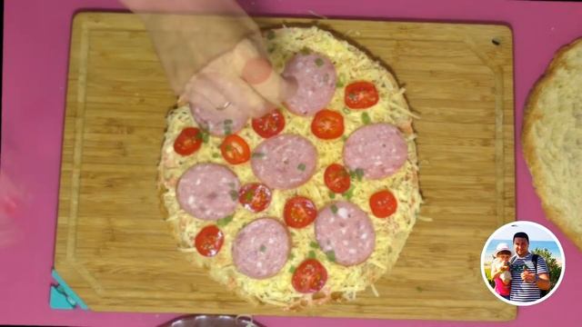 Готовим дома: 2 ПИЦЦЫ по цене одной! Сделал вкусную пиццу из грузинского ЛАВАША с простой начинкой смотреть онлайн