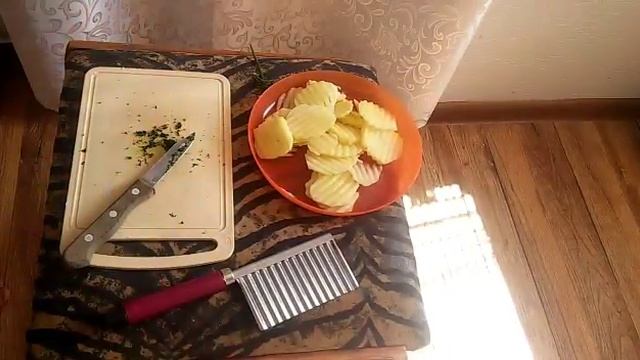 Как сделать чипсы!ВЛОГ смотреть онлайн