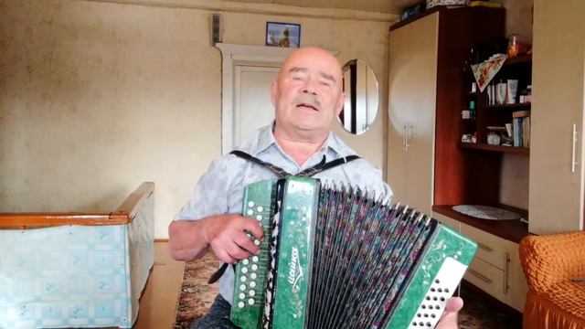 Сергей Беликов =Есть на маленькой станции =! Поёт Вася Попов. Кино Вась. Съёмка простой фотоаппарат смотреть онлайн