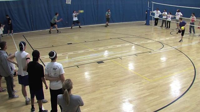 2011 Dodge Ball Game of the Week: Derelict Dodge Balls vs Action смотреть онлайн