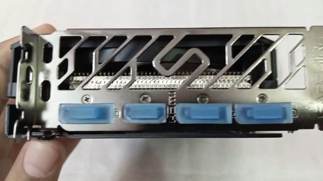 AMD Radeon RX 6600 Sapphire Pulse 8GB Unboxing + Furmark Stress Test 2021