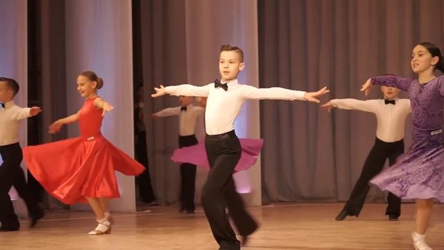 "Фьюжн", Я не сдамся смотреть онлайн