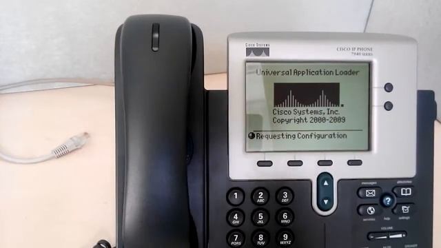 Cisco 7940G + Cisco CP-3905 Registering on SIP смотреть онлайн