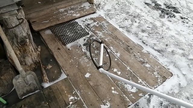 Металлоискатель со штангой, лёгкий компактный на встроенном аккумуляторе. Хорошая чувствительность. смотреть онлайн