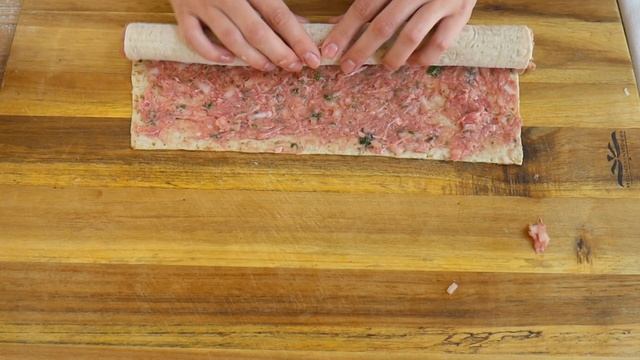 Рулет из Лаваша и Фарша Индейки и Бизона в Духовке смотреть онлайн