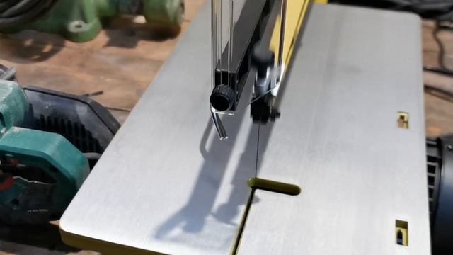 Lupinkova pila Hecht 8916 a Proxxon DS 460 смотреть онлайн