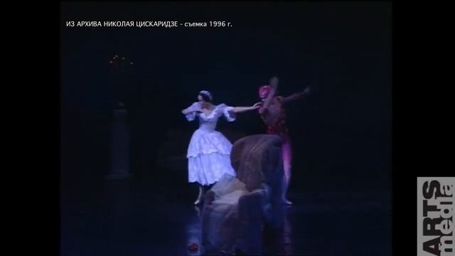 Nikolay Tsiskaridze - PRO-BALLET-part#12-Flowers In The Ballet-english Subtitles- ニコライ・ツィスカリーゼ