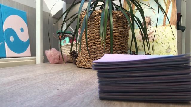 ✨ Am I doing the right thing? ✨ With Homemade Oracle Card Messages ✨ смотреть онлайн