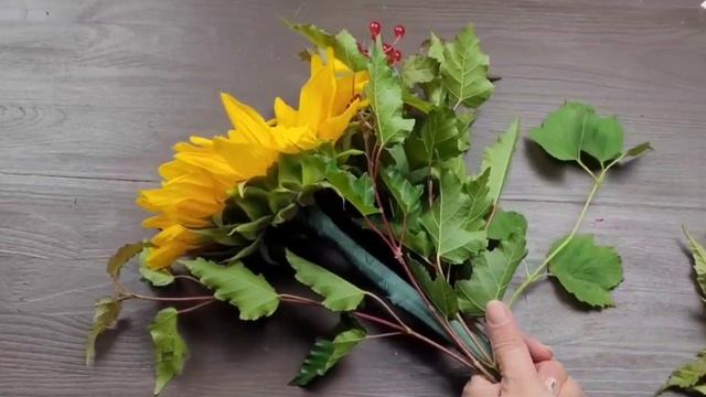 Букет из одного подсолнуха Мастер класс смотреть онлайн