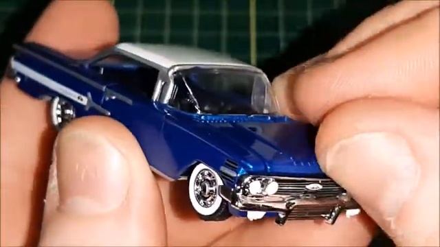 Premium Diecast Cars Unboxing - 1960 Chevrolet Impala - Racing Champions Mint - 1:64