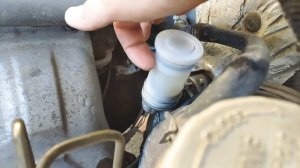 Замена цилиндров сцепления на Suzuki Grand Vitara 2004г