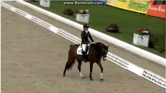 Little Diamonds Doolittle & Klara Svandberg смотреть онлайн