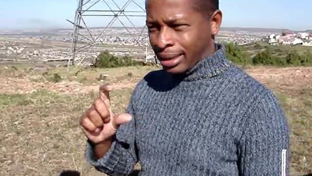 Xhosa Tongue Twister Lesson In South Africa - Very Cool!
