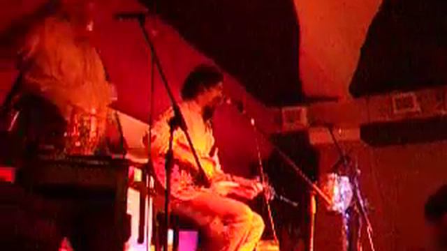 Александр Ливер - Греческая застольная live @ Жесть 2006 смотреть онлайн