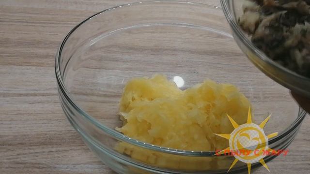 Запеканка из Фарша Лучка и Кабачка!!! смотреть онлайн