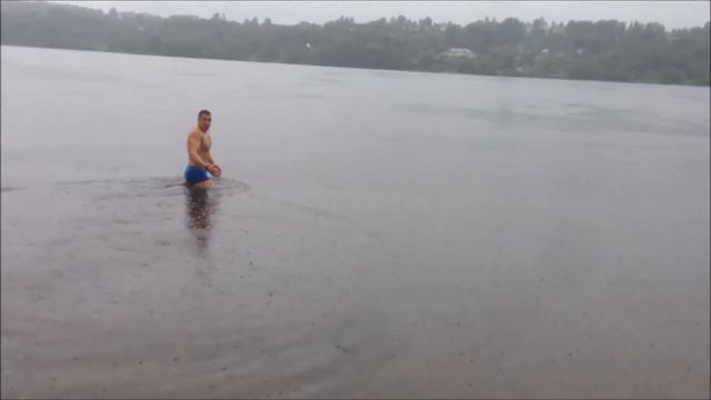 На Волге в солнечное воскресное утро смотреть онлайн