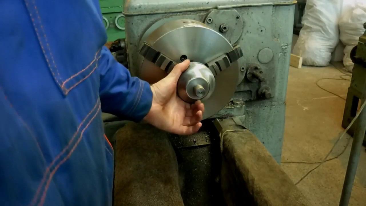 Как сделать ВЫПУКЛОВОГНУТЫЕ радиус. Токарим пуансон для вытяжки металла смотреть онлайн