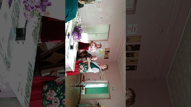 Мини концерт на день пожелого человека 🤶 смотреть онлайн