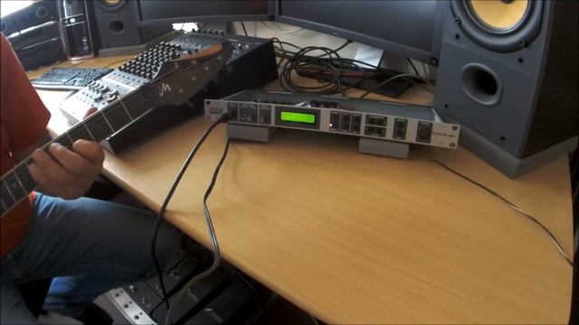 Terratec Axon AX 100 + DreamBlaster X1 : live playing demo смотреть онлайн