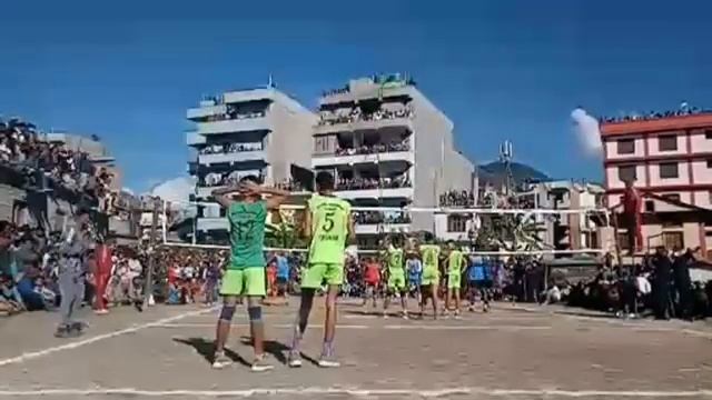 बझाङ शीलदेवी मेला भलिबलमा जयपृथ्वी नगरपालिका र छबिसपाथिभेरा गाउँपालिका बीचको खेल смотреть онлайн