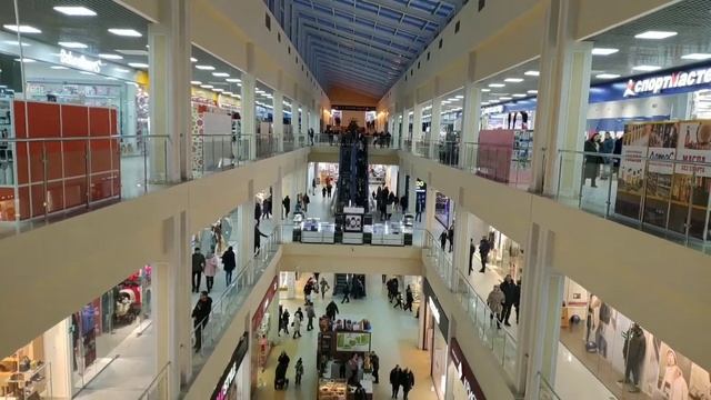 ТРК Триумф Плаза Обнинск.?? смотреть онлайн