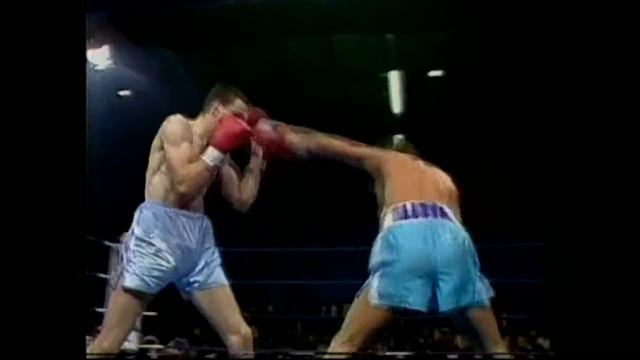 Brian Mitchell UD12 Jim McDonell Part 2/2 смотреть онлайн