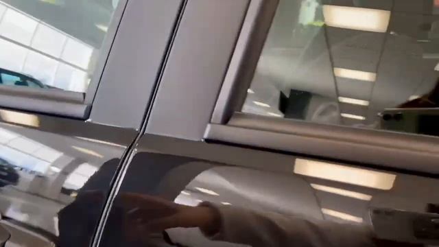 Niva Travel Comfort Off-road '2 2023 года смотреть онлайн