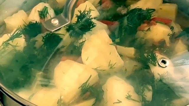 Овощи - это всегда полезно и вкусно. Особенно с добавлением Грибов и мяса Индейки ! смотреть онлайн
