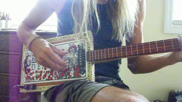 Tramp Box Guitars/cigar box guitar/resonator/4-string смотреть онлайн