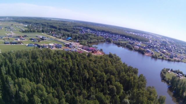 Криповый FPV полёт в весеннем лесу на Cinelog35